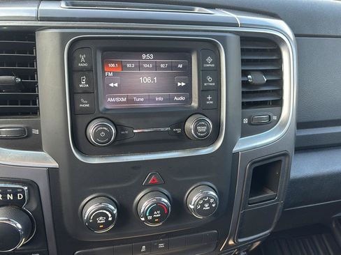 Used 2021 RAM 1500 Classic SLT AWD/4WD image 18