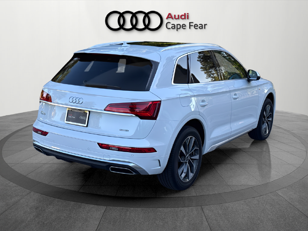 Used 2023 Audi Q5 2.0T Premium Plus w/ Premium Plus Package AWD/4WD image 5