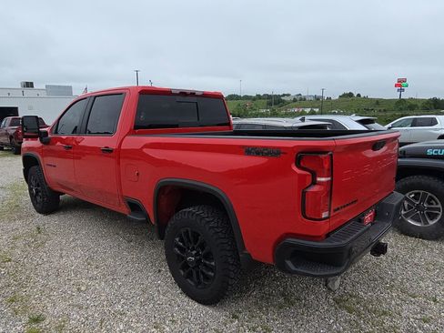 Used 2026 Chevrolet Silverado 2500 LT w/ Trail Boss Package AWD/4WD image 4
