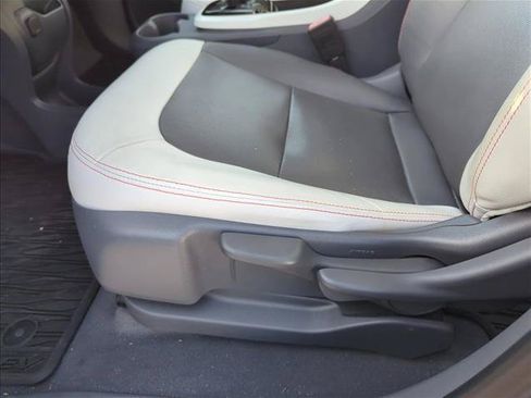 Used 2020 Chevrolet Bolt Premier FWD image 13