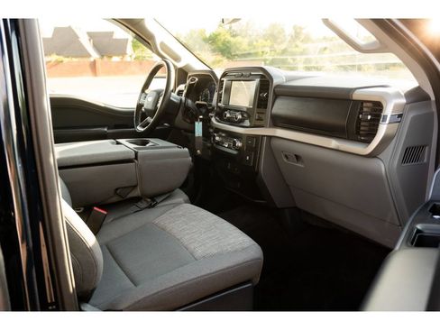 Used 2021 Ford F150 XLT w/ Equipment Group 301A Mid AWD/4WD image 18