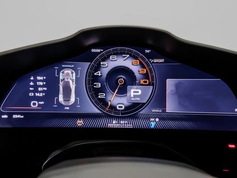 Used 2024 Ferrari Purosangue image 16