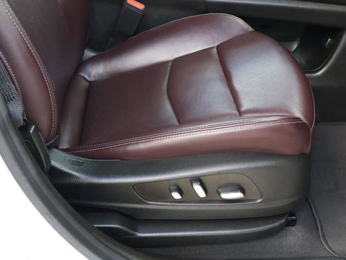 Used 2023 Cadillac XT6 Premium Luxury w/ Technology Package image 24