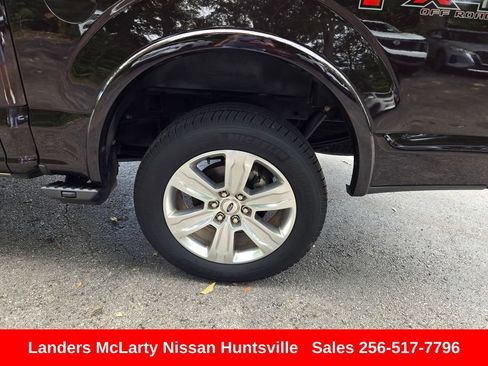 Used 2018 Ford F150 Platinum w/ Equipment Group 701A Luxury AWD/4WD image 12