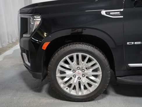 Used 2023 GMC Yukon XL Denali w/ Max Trailering Package AWD/4WD image 5