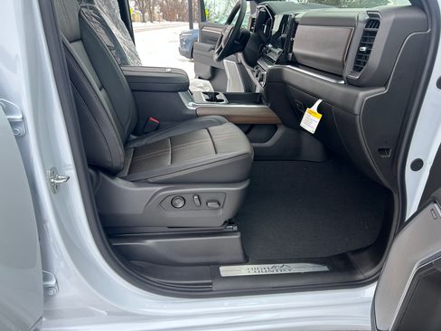 New 2026 Chevrolet Silverado 3500 High Country w/ High Country Premium Package image 27