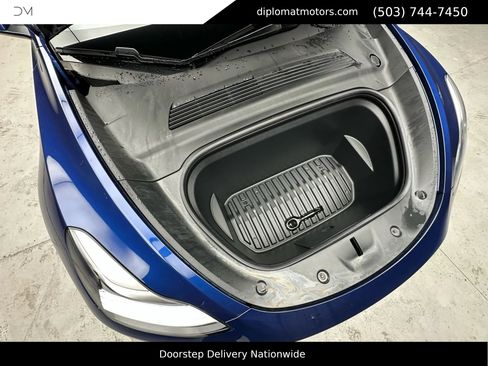 Used 2021 Tesla Model Y Long Range image 41