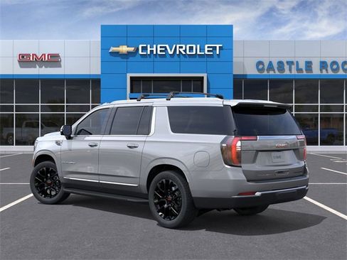 New 2026 GMC Yukon XL Elevation image 3