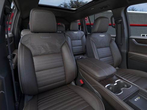 New 2027 GMC Acadia Denali Ultimate w/ LPO, Black Badging Package AWD/4WD image 40