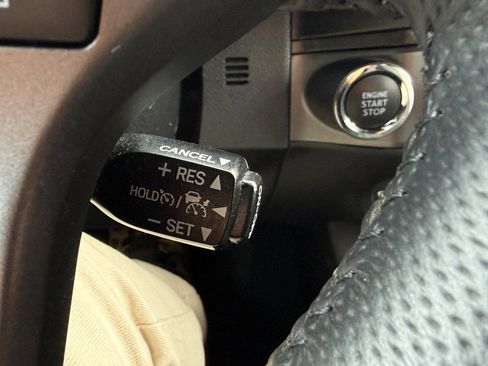 Certified 2023 Toyota Tacoma TRD Off-Road w/ Black Out Package (TMS) image 19