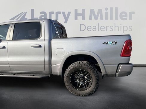 Used 2025 RAM 1500 Laramie w/ Sport Appearance Package image 13