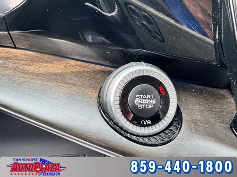 Used 2022 Jeep Grand Wagoneer Series II w/ Premium Group II AWD/4WD image 25