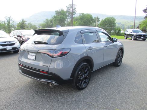 Certified 2024 Honda HR-V Sport image 5