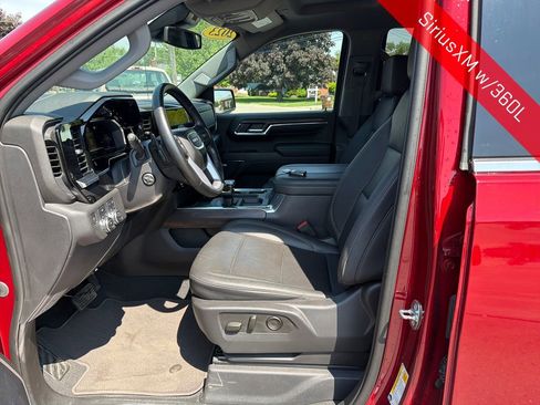 Used 2023 GMC Sierra 1500 SLT w/ SLT Premium Package AWD/4WD image 11