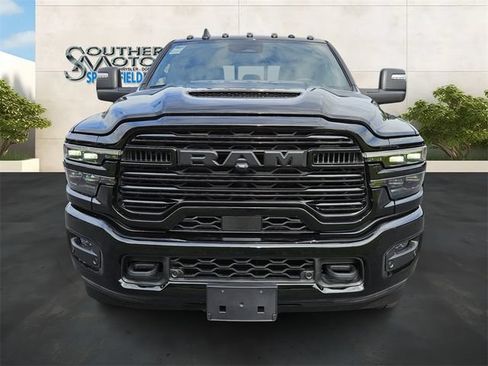 New 2025 RAM 2500 Laramie AWD/4WD image 8
