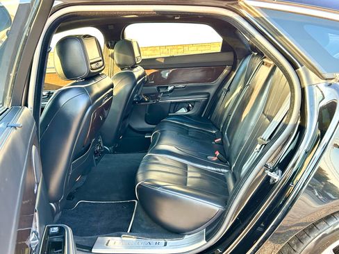 Used 2013 Jaguar XJ L Supercharged image 13