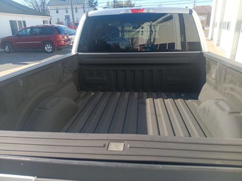 Used 2018 Ford F150 XLT w/ Equipment Group 302A Luxury image 11