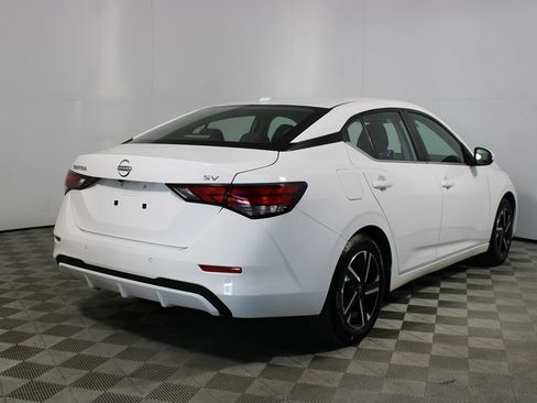 Used 2024 Nissan Sentra SV FWD image 35