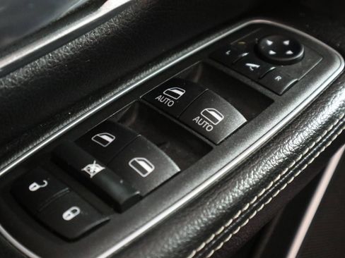 Used 2022 RAM 1500 Laramie image 39