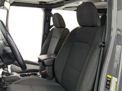Used 2021 Jeep Wrangler Unlimited Sport image 14