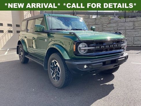Used 2024 Ford Bronco Outer Banks image 1