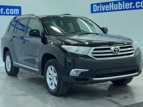 Used 2013 Toyota Highlander SE image 2