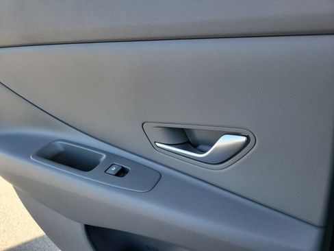New 2026 Hyundai Elantra SE FWD image 21