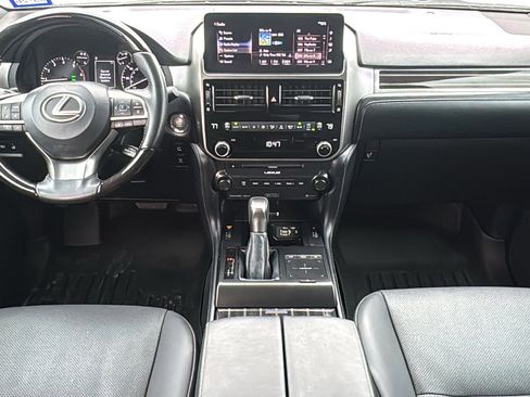 Used 2023 Lexus GX 460 Premium image 17