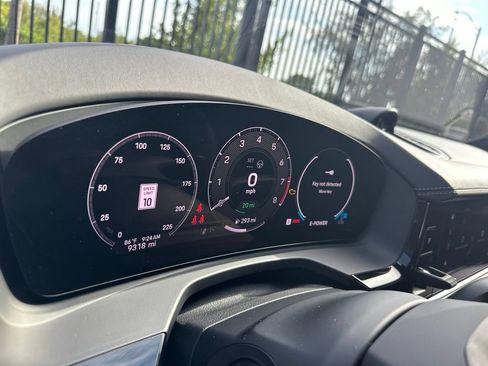 Certified 2025 Porsche Panamera Turbo AWD/4WD image 3