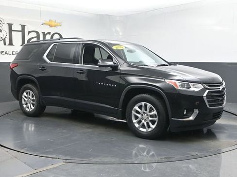 Used 2020 Chevrolet Traverse LT FWD image 6
