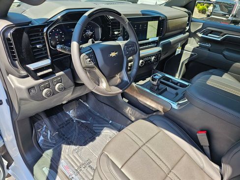 New 2026 Chevrolet Silverado 1500 High Country w/ Technology Package AWD/4WD image 20