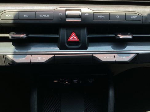 Used 2025 Kia K4 EX FWD image 19