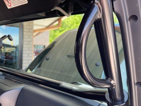 Used 2004 Jeep Wrangler X w/ Convenience Group AWD/4WD image 64