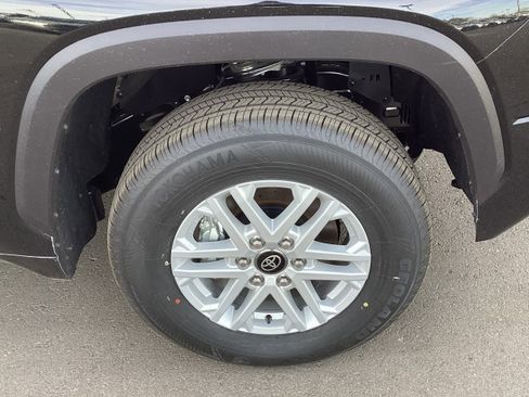 New 2026 Toyota Tundra SR5 image 13