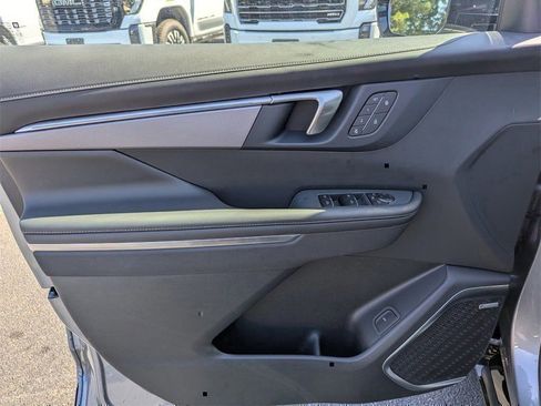 New 2026 Buick Enclave Sport Touring w/ Power Package FWD image 13