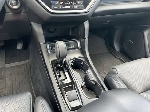 Certified 2025 Subaru Ascent Bronze Edition AWD/4WD image 31