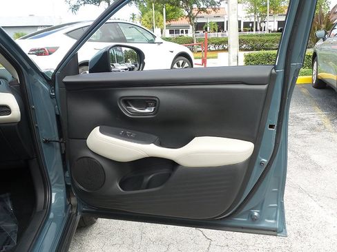 Used 2025 Honda HR-V LX image 20