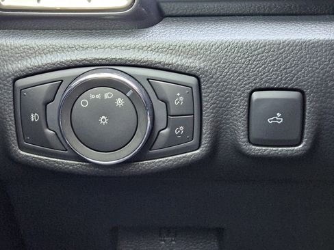 Used 2021 Ford Ranger Lariat w/ Equipment Group 501A High image 24