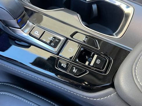 Used 2026 Lexus NX 350h AWD w/ Accessory Package (2T) image 29