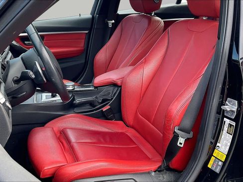 Used 2017 BMW 330e RWD image 7