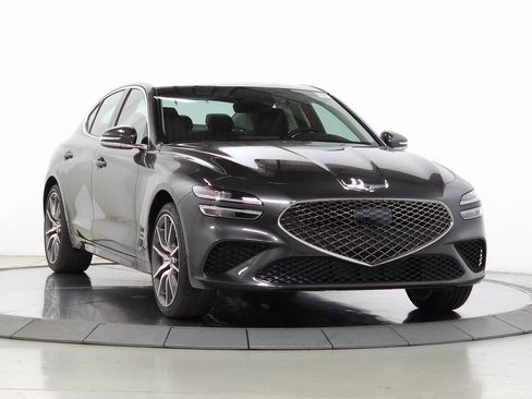 New 2026 Genesis G70 2.5T image 1