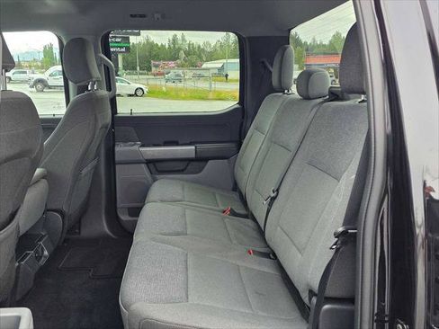 Used 2025 Ford F150 XLT w/ Equipment Group 301A Standard AWD/4WD image 16