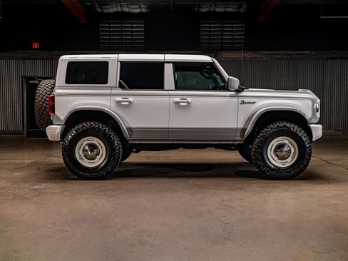 Used 2026 Ford Bronco Heritage Edition AWD/4WD image 11