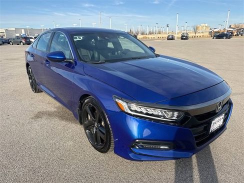 Used 2019 Honda Accord Sport image 15