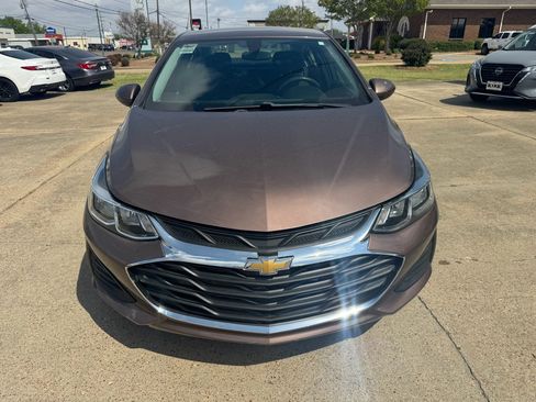 Used 2019 Chevrolet Cruze LS FWD image 8