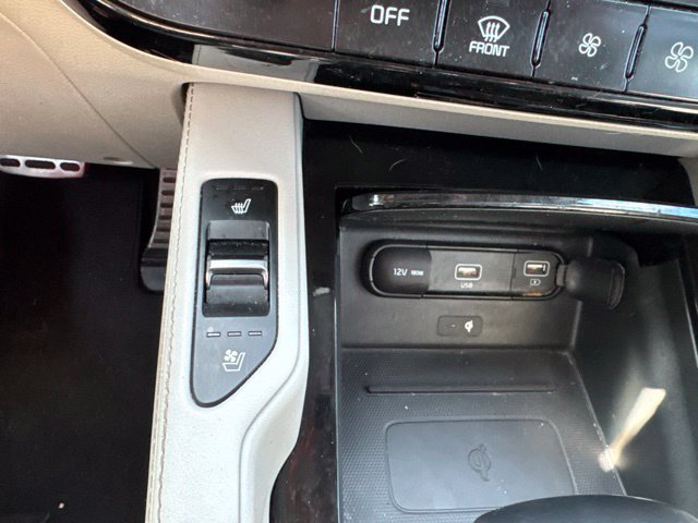Used 2022 Kia Telluride SX w/ SX Prestige Package AWD/4WD image 10