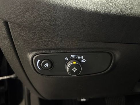 Used 2024 Chevrolet Equinox LS w/ LS Convenience Package FWD image 14