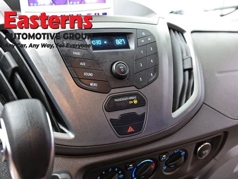 Used 2019 Ford Transit 250 130 Low Roof RWD image 15