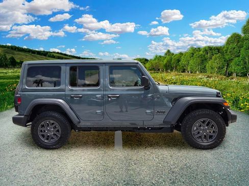 Certified 2026 Jeep Wrangler Unlimited Sport AWD/4WD image 7