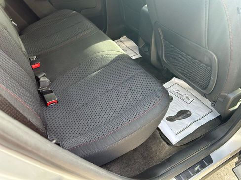 Used 2011 GMC Terrain SLE image 11